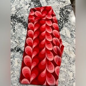 LuLaRoe Valentines Legg Size OS